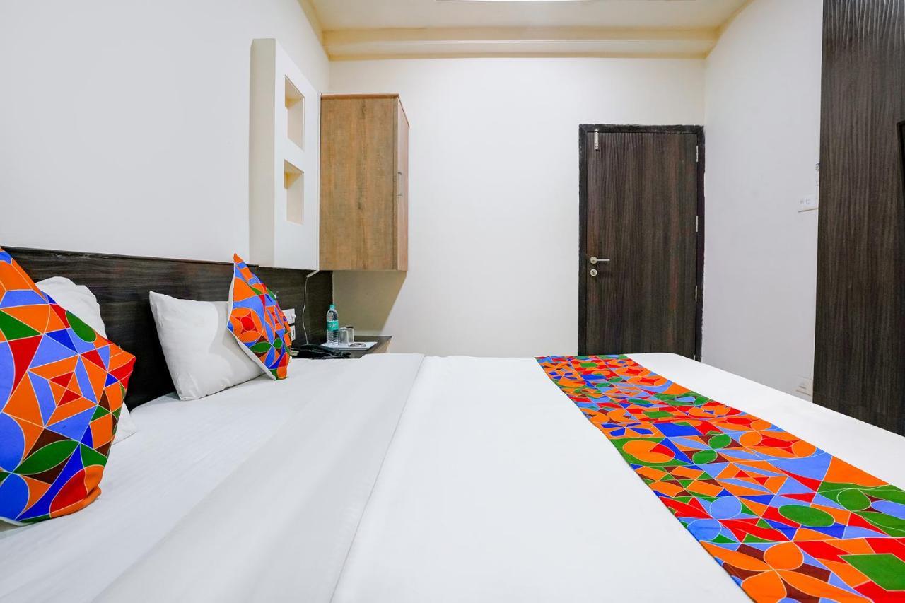 Fabhotel Regent Inn - Nr Skywalk Bridge Pimpri-Chinchwad Exterior photo
